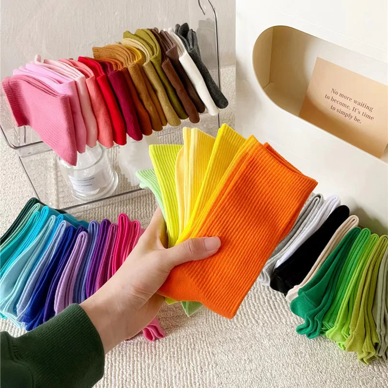 1 paire de chaussettes de sport à la mode japonaise pour femmes et filles, automne hiver, rouge, rose, chaussettes en coton pour hommes, marée de rue, bas coréens 34 41 1 paire de chaussettes de sport à la mode japonaise pour femmes et filles, automne hiver, rouge, rose, chaussettes en coton pour hommes, marée de rue, bas coréens 34 41