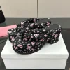 pantoufles à talons hauts épais et bout fendu pour femmes, sandales à plateforme imprimées de style japonais, chaussures d'été pour vacances en plein air, 2025