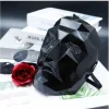 Masque de fête géométrique futuriste Style technique noir avec bouche en maille respirante – Parfait pour les fêtes à thème de cosplay d&rsquo;Halloween