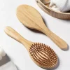 brosse à cheveux en bambou, peigne en bambou en bois naturel, brosse démêlante, peigne à dents larges et à queue pour cheveux épais/fins/bouclés/secs