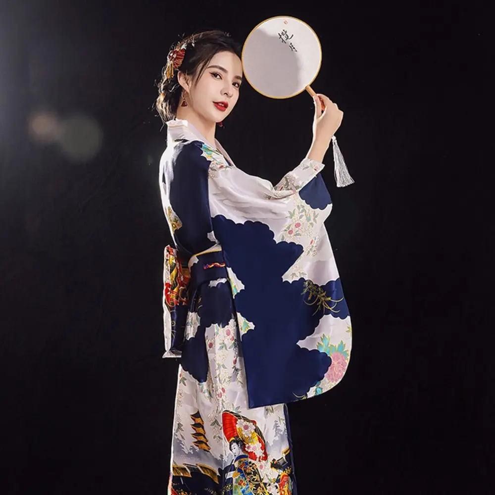 costume de cosplay kimono japonais traditionnel imprimé floral élégance sakura fille robe kimono style asiatique japonais costume de cosplay kimono japonais traditionnel imprimé floral élégance sakura fille robe kimono style asiatique japonais