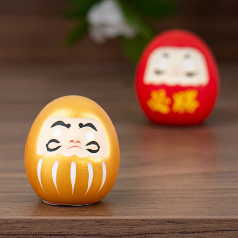 poupée daruma en céramique japonaise, artisanat inspiré de la richesse, décor de prospérité, breloque porte bonheur, ornement de fortune, paysage, décor de bureau pour la maison poupée daruma en céramique japonaise, artisanat inspiré de la richesse, décor de prospérité, breloque porte bonheur, ornement de fortune, paysage, décor de bureau pour la maison