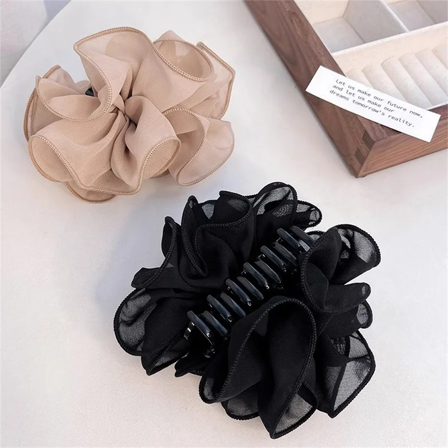pince à cheveux en fil de soie pour femmes, nouveau style à la mode, haut de gamme, sensation arrière, pince à cheveux polyvalente en forme de requin, cadeau de coiffure pince à cheveux en fil de soie pour femmes, nouveau style à la mode, haut de gamme, sensation arrière, pince à cheveux polyvalente en forme de requin, cadeau de coiffure