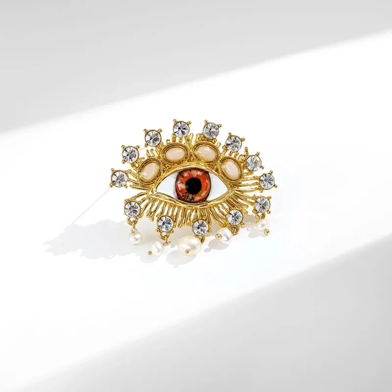 broche de perles en forme d'oeil drôle médiéval, manteau de luxe, accessoires hauts pour hommes et femmes, corsage créatif, broche à pampilles pour banquet broche de perles en forme d'oeil drôle médiéval, manteau de luxe, accessoires hauts pour hommes et femmes, corsage créatif, broche à pampilles pour banquet