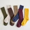 1 paire de chaussettes coréennes pour femmes, nouvelles chaussettes amples en coton, couleur unie, automne hiver, tricot rétro, bas pour étudiantes filles