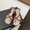 2025 nouvelles pantoufles pour l'été vêtements de plein air sandales romaines à la mode en plein air respirant chaussures pour femmes pantoufles de plage pour femmes