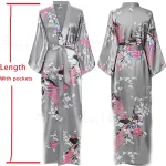 Femmes Robe longue Kimono peignoir Robe avec poches Sexy mariage mariée demoiselle d’honneur Robe de chambre surdimensionné Satin Homewear vêtements de détente Femmes Robe longue Kimono peignoir Robe avec poches Sexy mariage mariée demoiselle d’honneur Robe de chambre surdimensionné Satin Homewear vêtements de détente