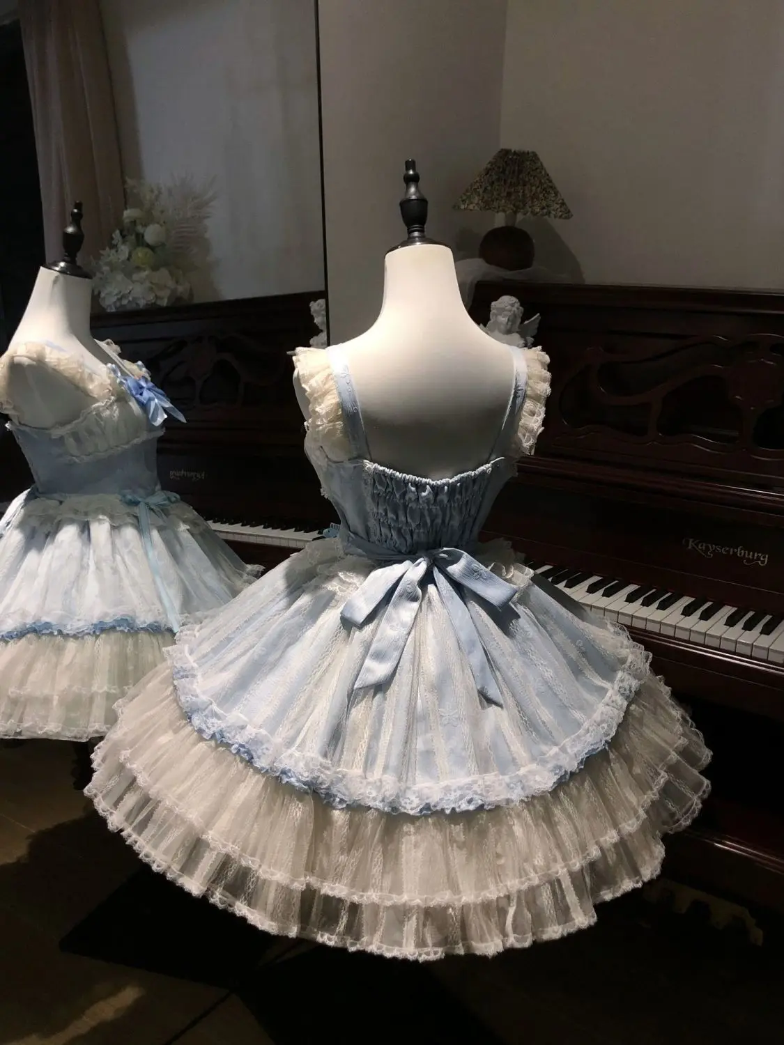 robe lolita cosplay de style japonais kawaii pour femmes, vintage, en dentelle douce, avec nœud, à volants, robes de gâteau, harajuku y2k, robe à bandes slim robe lolita cosplay de style japonais kawaii pour femmes, vintage, en dentelle douce, avec nœud, à volants, robes de gâteau, harajuku y2k, robe à bandes slim
