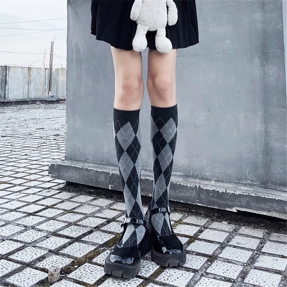 Chaussettes Hautes Japonaises en Coton pour Femme, à Carreaux, Chaudes, pour ixSв, Rue, Livraison Directe Chaussettes Hautes Japonaises en Coton pour Femme, à Carreaux, Chaudes, pour ixSв, Rue, Livraison Directe