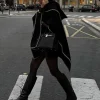 poncho tricoté pour femmes, coutures contrastées blanches, ourlet asymétrique, manteau surdimensionné, automne hiver 2025, vêtements d'extérieur décontractés quotidiens