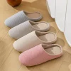 pantoufles japonaises silencieuses pour hommes et femmes, pantoufles chaudes en coton, fond souple, antidérapantes, chaussures d'hiver pour couples, nouvelle collection automne