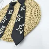 cravate shortie noire pour enfants, pré nouée de perles de fleurs décorées, cravate de chemise polyvalente, accessoire à la mode de style scolaire pour enfants