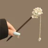 fleur gland perle bâtons de cheveux en bois fourchette à cheveux épingle à cheveux style chinois à la main floral bâton de cheveux femmes hanfu cheveux accessoires