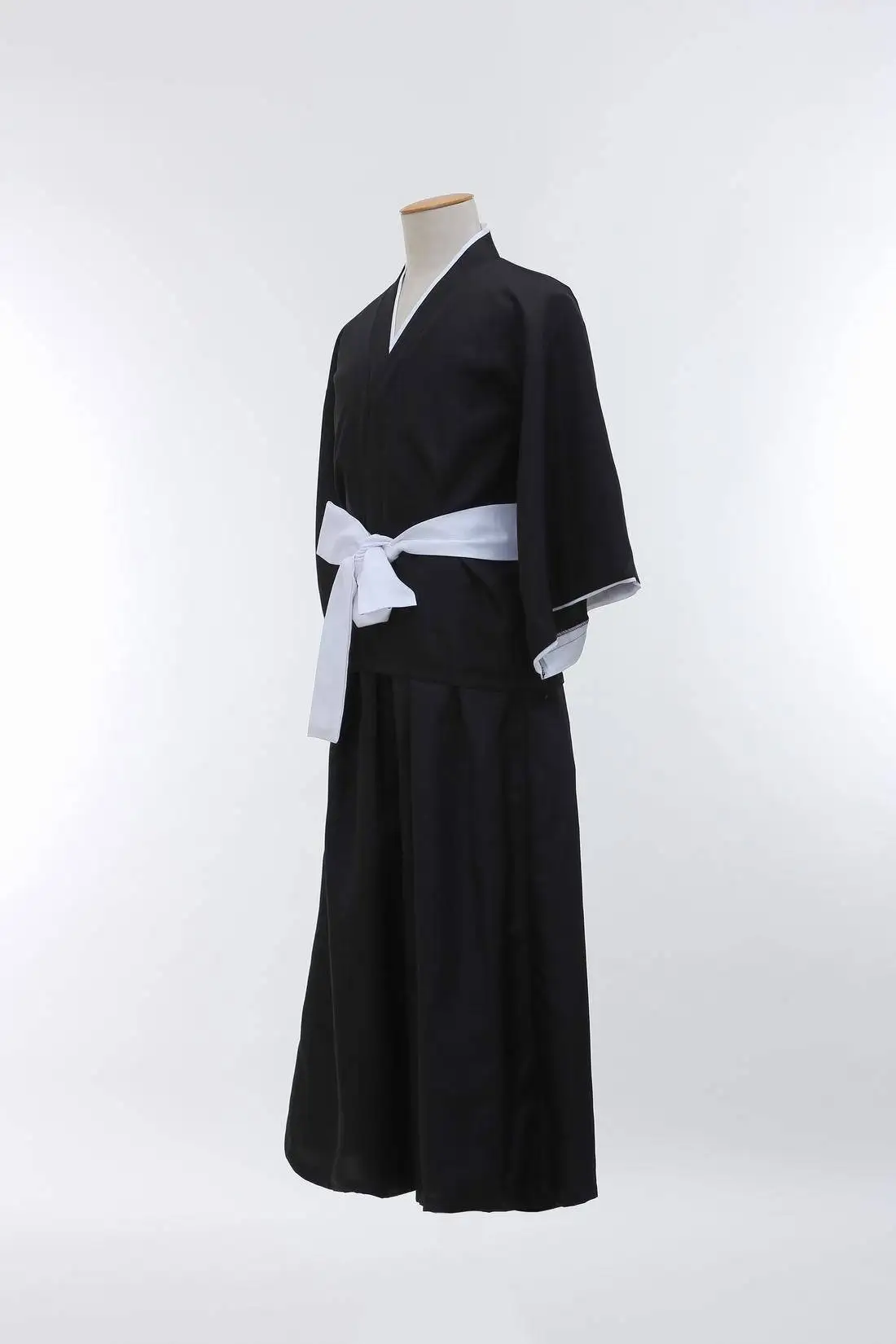 costume de blanchiment anime kurosaki ichigo cosplay pour hommes, kimono traditionnel japonais pour adultes, spectacle de spectacle, rôle fantaisie costume de blanchiment anime kurosaki ichigo cosplay pour hommes, kimono traditionnel japonais pour adultes, spectacle de spectacle, rôle fantaisie