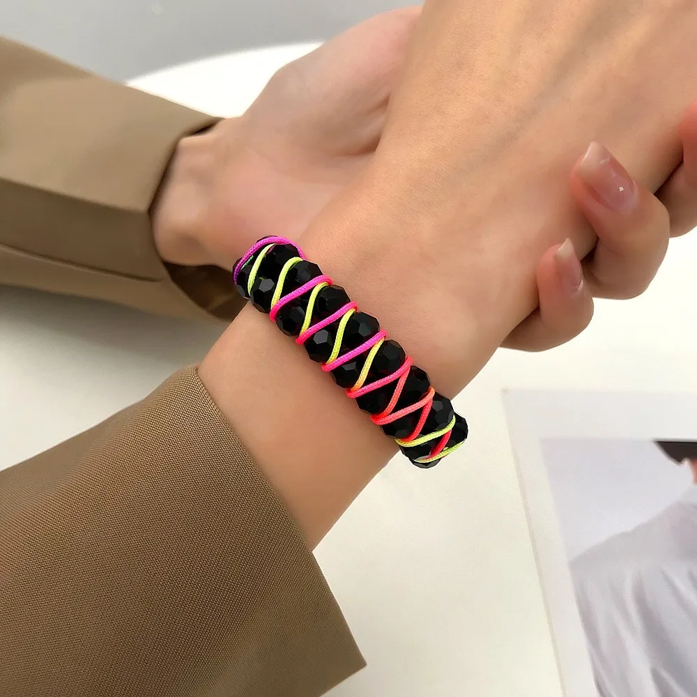 bracelet rétro en corde tissée à la main pour femmes, couleur bohème géométrique, perles double couche, design de charme, accessoire de bijoux de plage et d'été bracelet rétro en corde tissée à la main pour femmes, couleur bohème géométrique, perles double couche, design de charme, accessoire de bijoux de plage et d'été
