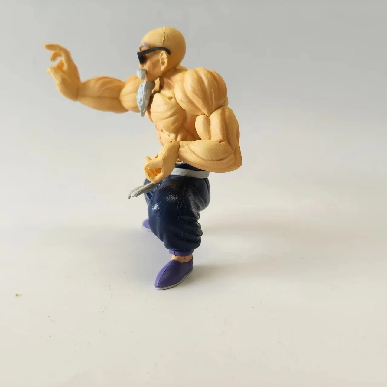 figurine dragon ball master roshi de 9cm, série musculaire, version q, modèle d'action en pvc, collection de statues, jouets de décoration, cadeau figurine dragon ball master roshi de 9cm, série musculaire, version q, modèle d'action en pvc, collection de statues, jouets de décoration, cadeau