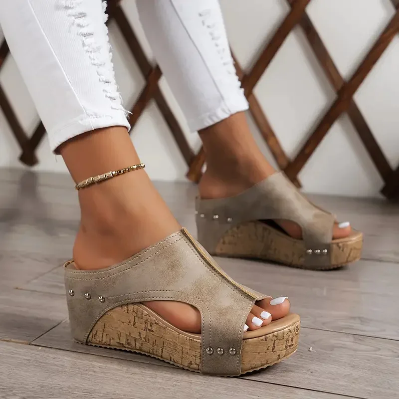 femmes sandales femmes luxe sandales décontractées romain bout ouvert plate forme sandales de créateur 2025 nouveau été femmes rétro chaussures à semelles compensées femmes sandales femmes luxe sandales décontractées romain bout ouvert plate forme sandales de créateur 2025 nouveau été femmes rétro chaussures à semelles compensées