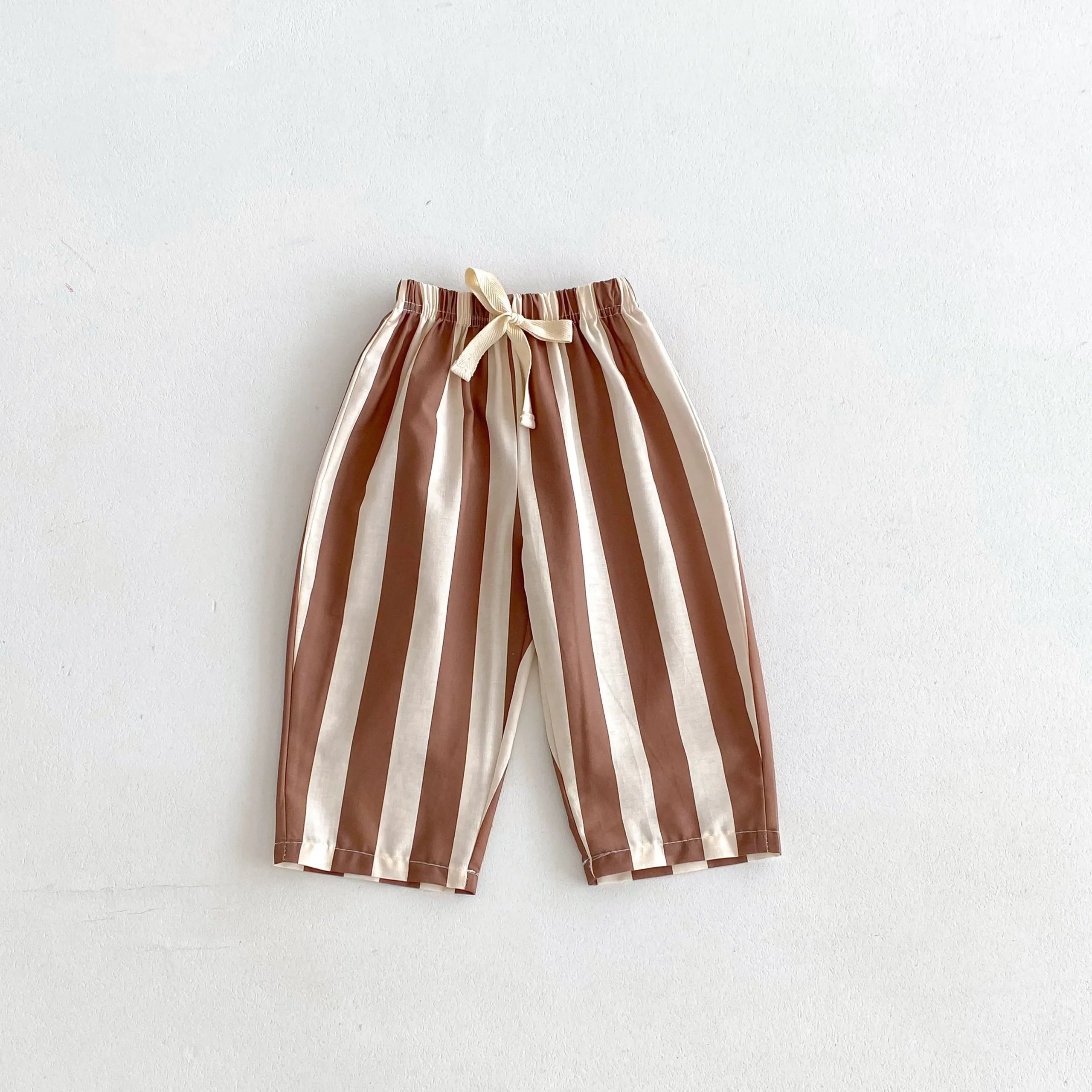 pantalon rayé à la mode pour enfants, vêtements d'été fins, amples et décontractés, sarouel pour enfants en bas âge, costume pour garçons et filles, pantalon long pantalon rayé à la mode pour enfants, vêtements d'été fins, amples et décontractés, sarouel pour enfants en bas âge, costume pour garçons et filles, pantalon long
