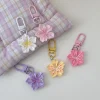 porte clés romantique en fleur de sakura pour filles, pendentif en fleur douce, cadeaux pour amis, accessoires de sac à dos simples
