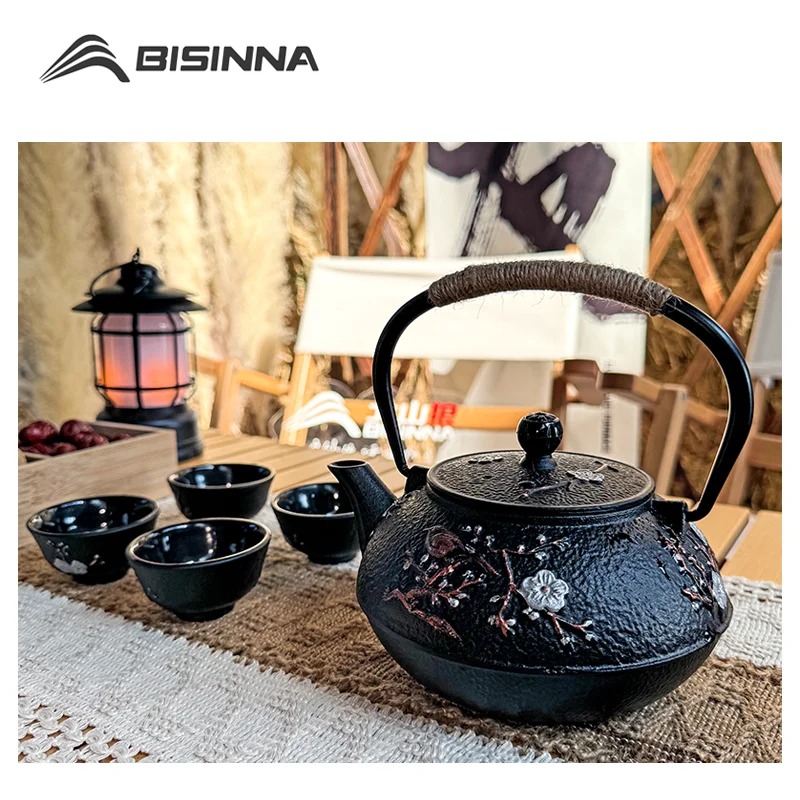 bisinna théière en fonte avec passoire à thé en acier inoxydable bouilloire à eau tasse pour camping en plein air loisirs patio thé bouillant bisinna théière en fonte avec passoire à thé en acier inoxydable bouilloire à eau tasse pour camping en plein air loisirs patio thé bouillant