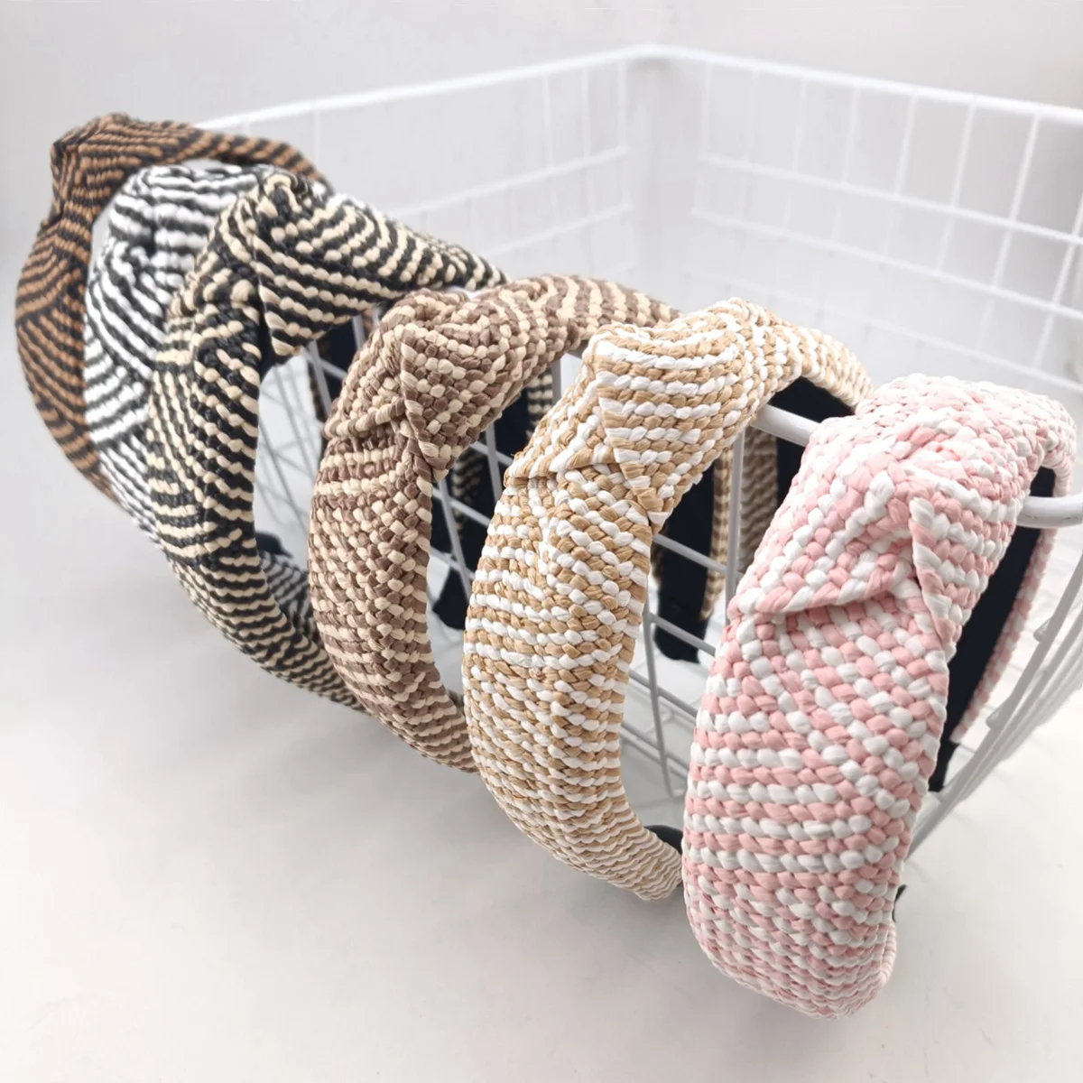 accessoires pour cheveux avec nœud en paille, tendance et élégant, tissé à larges bords, cerceau pour cheveux distinctif simple et à la mode pour femmes accessoires pour cheveux avec nœud en paille, tendance et élégant, tissé à larges bords, cerceau pour cheveux distinctif simple et à la mode pour femmes