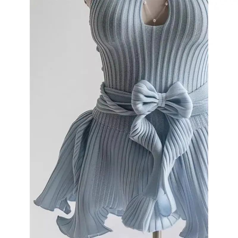 robe trapèze courte bleue pour femme, col rond, évidée, sexy, taille amincissante, nouvelle mode coréenne, été robe trapèze courte bleue pour femme, col rond, évidée, sexy, taille amincissante, nouvelle mode coréenne, été