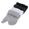 chaussettes tabi pour hommes pour les activités sportives en quatre choix de couleurs