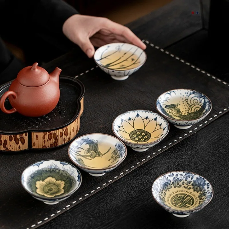 bols à thé en porcelaine bleue et blanche, petites tasses à thé kung fu en céramique, tasse principale unique avec boîte cadeau, ensemble de service à thé d'emballage 10 pièces/boîte bols à thé en porcelaine bleue et blanche, petites tasses à thé kung fu en céramique, tasse principale unique avec boîte cadeau, ensemble de service à thé d'emballage 10 pièces/boîte