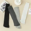 mode genou haute cinq doigts chaussettes pour hommes couleur unie rayé mollet chaussettes printemps été absorption de la sueur bout fendu chaussettes 5 orteils