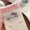 3 paires de miniso version coréenne style académique sanrio motif de dessin animé hello kitty chaussettes mi mollet simples et confortables pour femmes