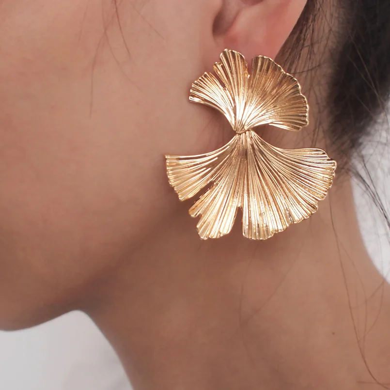 Boucles d’oreilles bohème géométrique couleur or Ginkgo Biloba en forme de feuille pour femmes, accessoires de bijoux d’oreille Punk Boucles d’oreilles bohème géométrique couleur or Ginkgo Biloba en forme de feuille pour femmes, accessoires de bijoux d’oreille Punk