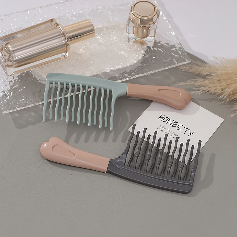 brosse à cheveux à main peigne à dents larges peigne plat en plastique massage du cuir chevelu peigne lissant démêlant peigne de coiffure outil de coiffure brosse à cheveux à main peigne à dents larges peigne plat en plastique massage du cuir chevelu peigne lissant démêlant peigne de coiffure outil de coiffure