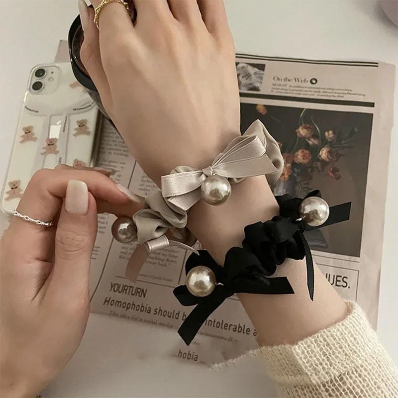 style coréen élégant haut de gamme papillon noeud perle attaches de cheveux femmes bandes de cheveux populaire coréen nouveau modèle accessoires de cheveux style coréen élégant haut de gamme papillon noeud perle attaches de cheveux femmes bandes de cheveux populaire coréen nouveau modèle accessoires de cheveux