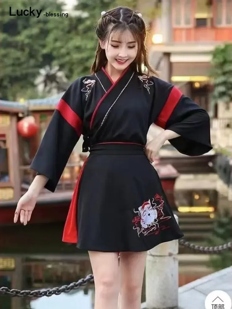 robe kimono japonaise pour femme, jupe brodée de chat noir et blanc, vêtements vintage asiatiques, costume harajuku de cosplay anime de fête du yukat robe kimono japonaise pour femme, jupe brodée de chat noir et blanc, vêtements vintage asiatiques, costume harajuku de cosplay anime de fête du yukat