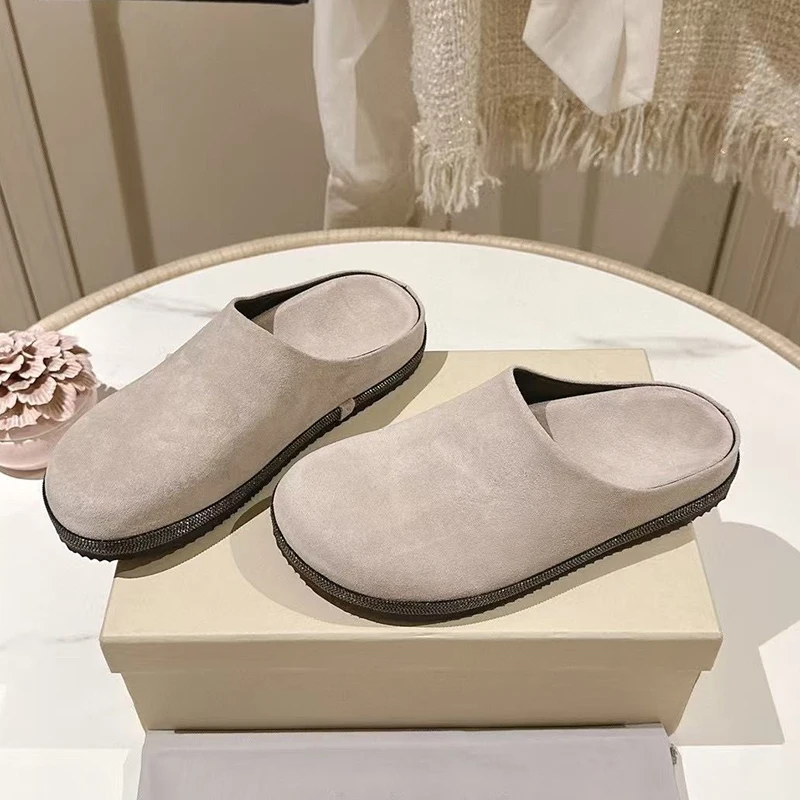 baotou – demi pantoufles à semelle épaisse pour femmes, pantoufles plates en perles, chaussures décontractées en daim, diapositives de printemps et d'automne, mules paresseuses d'extérieur baotou – demi pantoufles à semelle épaisse pour femmes, pantoufles plates en perles, chaussures décontractées en daim, diapositives de printemps et d'automne, mules paresseuses d'extérieur