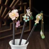 Épingle à cheveux en bois de style chinois avec pompon, épingle à cheveux fleur à enroulement, pince à cheveux élégante pour dame, accessoires pour cheveux, cadeau vintage