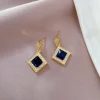 ensemble de bijoux carrés géométriques exquis | ensemble collier et boucles d'oreilles | accessoire de mariée de mode | cadeau de charme romantique pour dames
