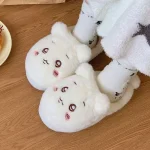 Kawaii Chiikawa pantoufles en peluche Anime Usagi maison chaussures dessin animé chaud doux antidérapant intérieur pantoufles chambre pantoufles chaudes Kawaii Chiikawa pantoufles en peluche Anime Usagi maison chaussures dessin animé chaud doux antidérapant intérieur pantoufles chambre pantoufles chaudes