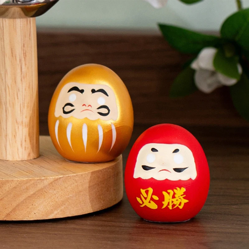 Poupée Daruma en céramique japonaise, artisanat inspiré de la richesse, décor de prospérité, breloque porte-bonheur, ornement de Fortune, paysage, décor de bureau pour la maison Poupée Daruma en céramique japonaise, artisanat inspiré de la richesse, décor de prospérité, breloque porte-bonheur, ornement de Fortune, paysage, décor de bureau pour la maison