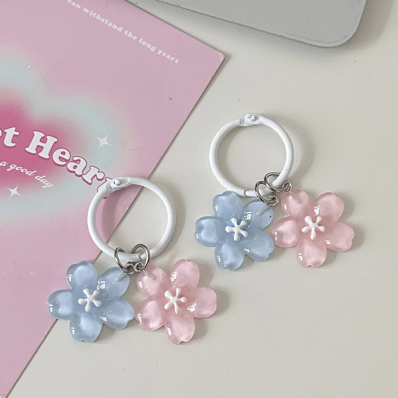 porte clés simulé sakura en résine, fleur de cerisier, pendentif jelly sakura, pendentif romantique, fleur translucide, poupée porte clés simulé sakura en résine, fleur de cerisier, pendentif jelly sakura, pendentif romantique, fleur translucide, poupée