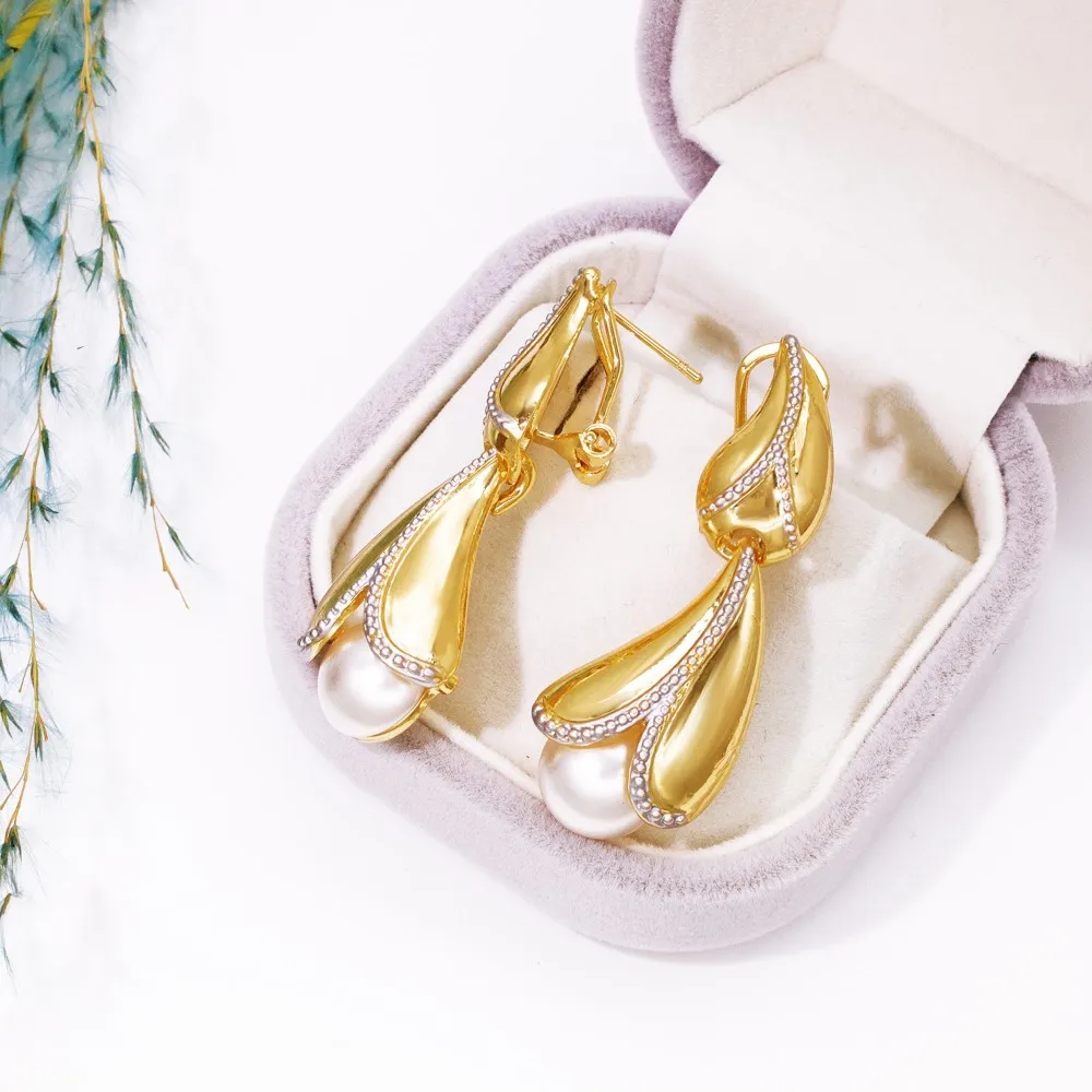 gzjpei 4 pièces ensemble de bijoux en perles d'eau douce unique italie 18k plaqué or goutte d'eau bijoux pour les femmes cadeau de mariage 2025 nouveau gzjpei 4 pièces ensemble de bijoux en perles d'eau douce unique italie 18k plaqué or goutte d'eau bijoux pour les femmes cadeau de mariage 2025 nouveau