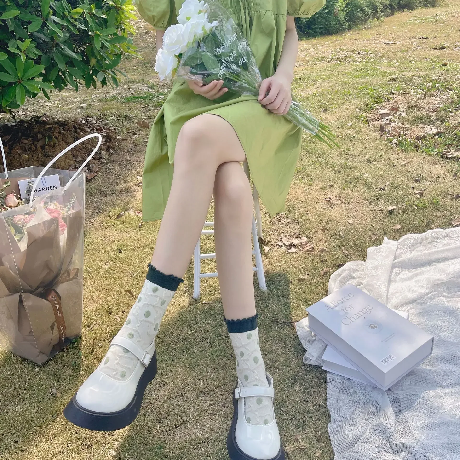 femmes chaussettes coréen style japonais dessin animé fleur verte harajuku mignon kawaii mi tube chaussettes respirant décontracté court coton chaussettes femmes chaussettes coréen style japonais dessin animé fleur verte harajuku mignon kawaii mi tube chaussettes respirant décontracté court coton chaussettes