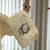 dessin animé sanrio hello kitty trousse de maquillage kawaii femmes portable grande capacité trousse de rangement de toilette portable voyage portable