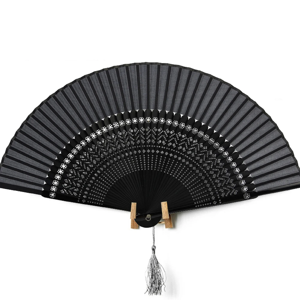 Éventail chinois en soie sophia, style chinois, cent éventails pliants, bambou, danse classique, artisanat Éventail chinois en soie sophia, style chinois, cent éventails pliants, bambou, danse classique, artisanat