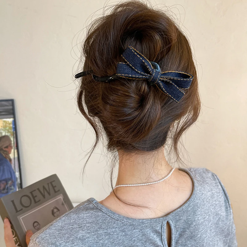 pinces à cheveux torsadées avec nœud bleu pour femmes, épingle à cheveux droite en denim exquise, barrettes vintage douces, accessoires pour cheveux polyvalents et décontractés pinces à cheveux torsadées avec nœud bleu pour femmes, épingle à cheveux droite en denim exquise, barrettes vintage douces, accessoires pour cheveux polyvalents et décontractés