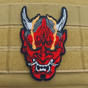 Patch brodé de masque Hannya rouge japonais avec support à crochet et boucle pour vêtements, sac à dos, chapeau, veste, gilet, Appliques d’insigne de moral Patch brodé de masque Hannya rouge japonais avec support à crochet et boucle pour vêtements, sac à dos, chapeau, veste, gilet, Appliques d’insigne de moral