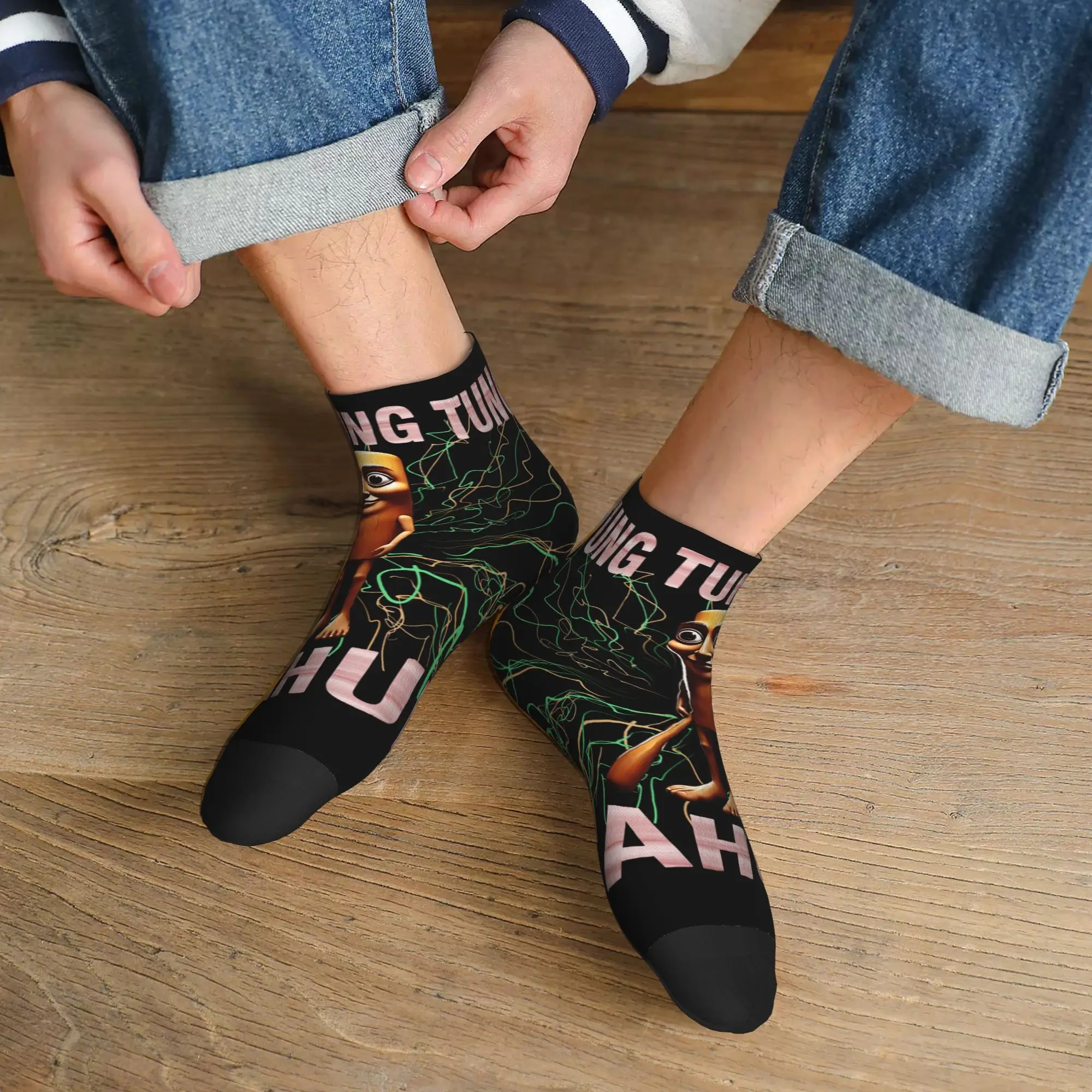 chaussettes de cheville pour hommes italien brainrot tung tung tung sahur chaussettes décontractées antibactérien respirant printemps chaussette d'escalade à la mode chaussettes de cheville pour hommes italien brainrot tung tung tung sahur chaussettes décontractées antibactérien respirant printemps chaussette d'escalade à la mode