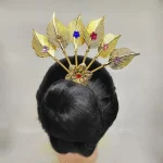 Couvre-chef de Style ancien, coiffure thaïlandaise, couvre-chef Hanfu ancien, bâtons de cheveux en métal fleur, plume dorée, épingle à cheveux en forme de U pour femmes