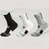 chaussettes d'équipage athlétiques confortables pour hommes, coussin de performance, adaptées aux sports de plein air, 3 paires