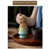 fouet à thé matcha japonais (chasen), cuillère à thé (chashaku), thé matcha